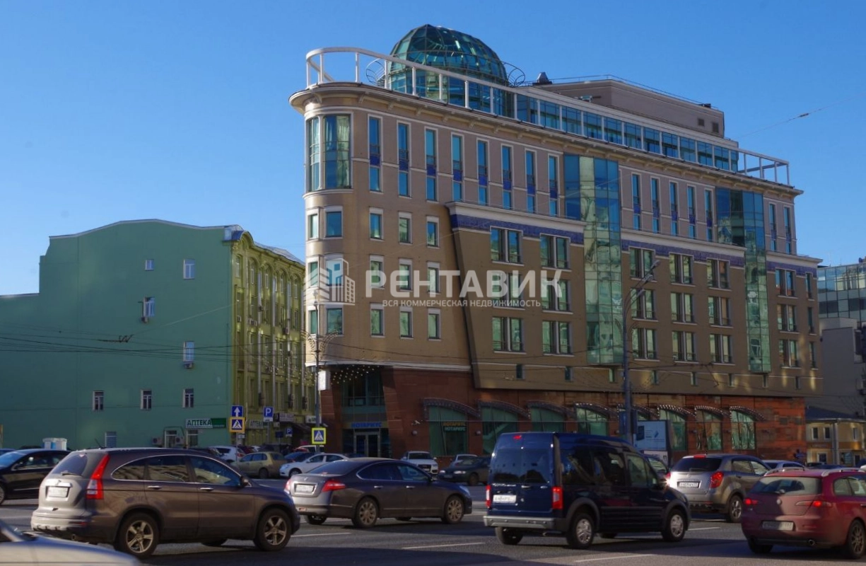 фасад дома, здание по адресу г Москва, ул Садовая-Спасская, д 28