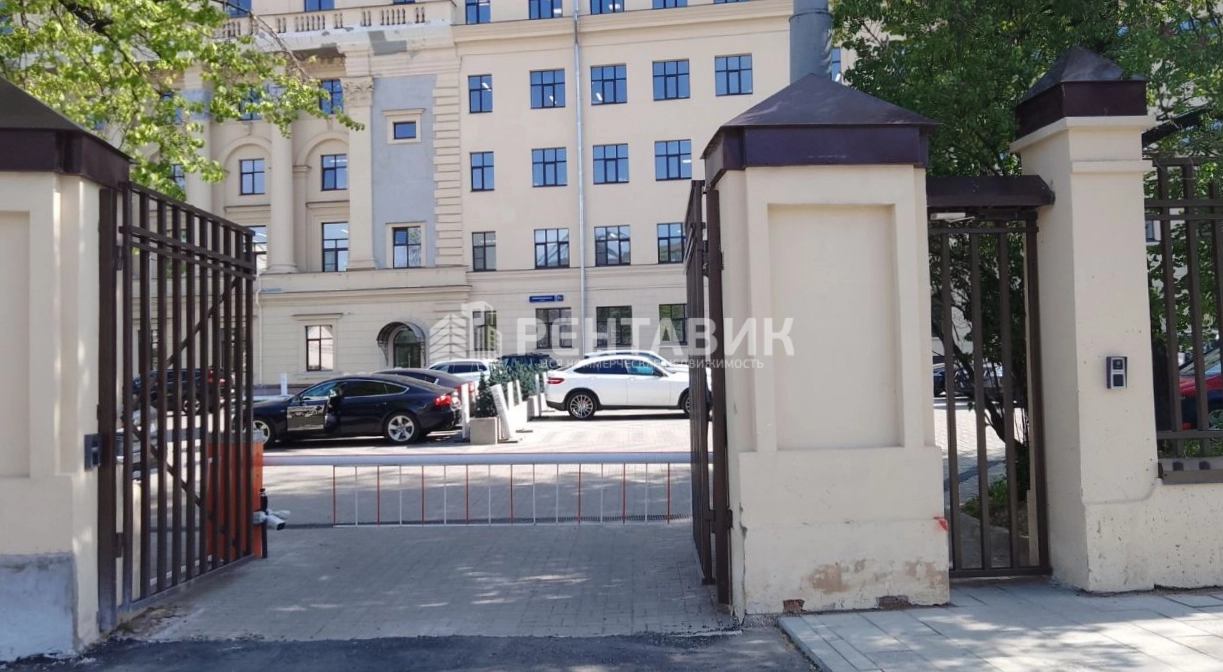 фасад дома, здание по адресу г Москва, ул Новорязанская, д 8А стр 1