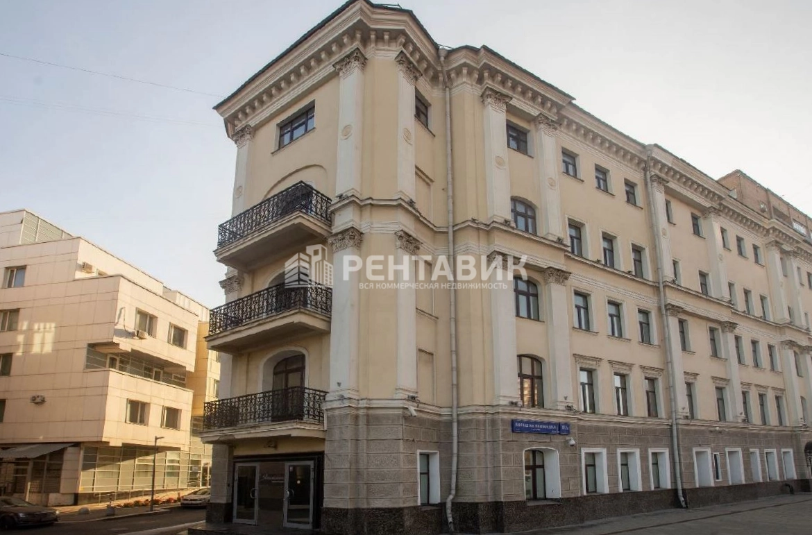 фасад дома, здание по адресу г Москва, ул Большая Якиманка, д 17/2 стр 1