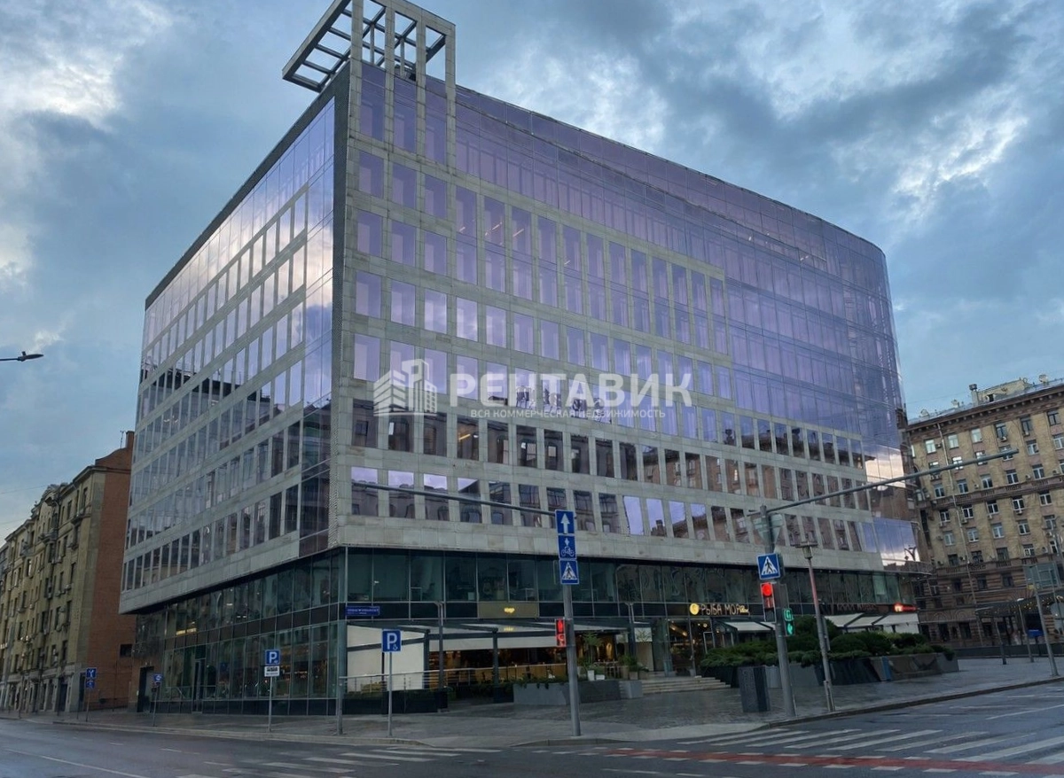 фасад дома, здание по адресу г Москва, ул 1-я Тверская-Ямская, д 21