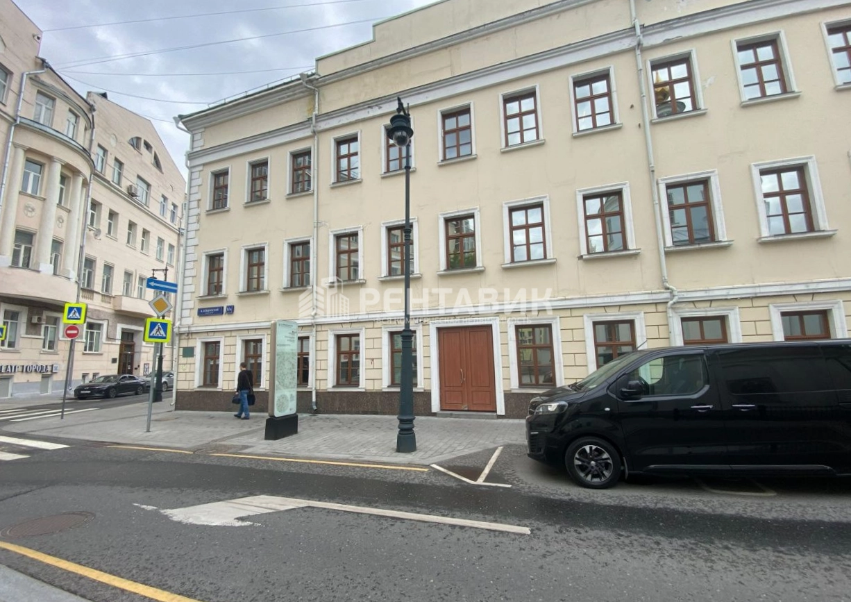 фасад дома, здание по адресу г Москва, Большой Лёвшинский пер, д 1/11