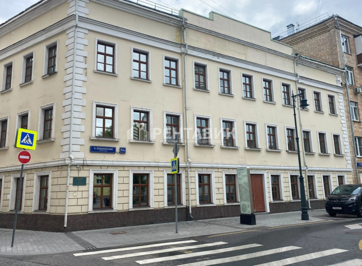 фасад дома, здание по адресу г Москва, Большой Лёвшинский пер, д 1/11