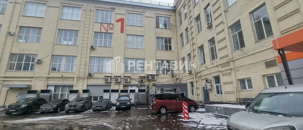 фасад дома, здание по адресу г Москва, ул Полковая, д 3 стр 1