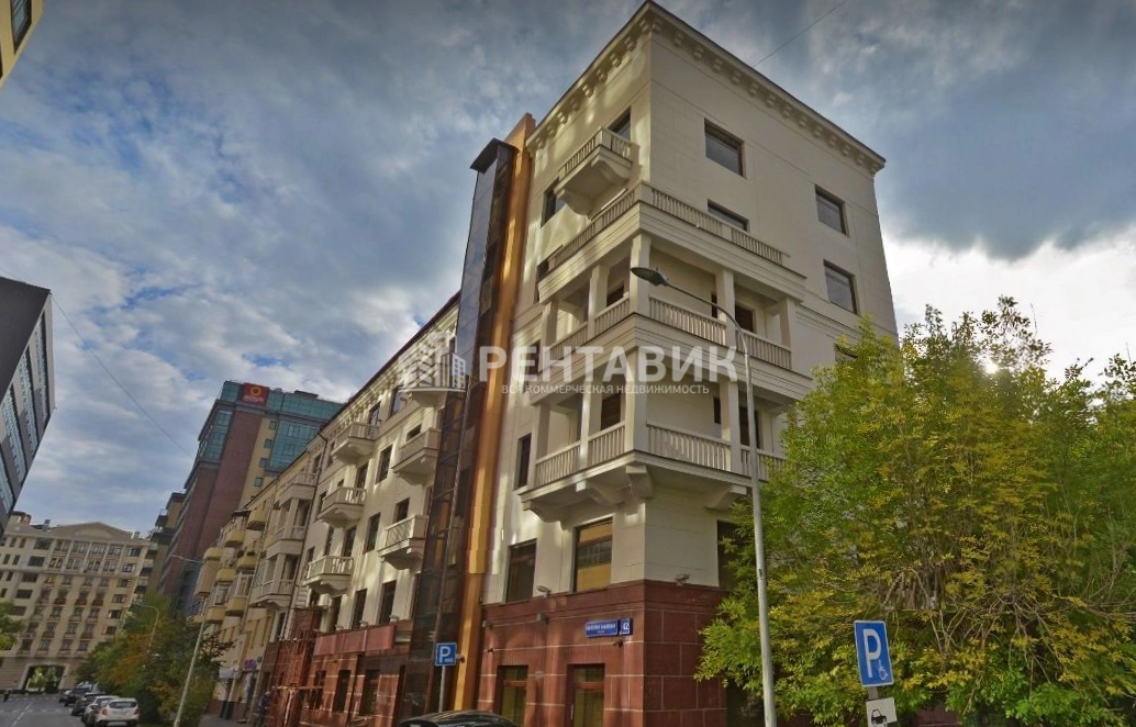 фасад дома, здание по адресу г Москва, ул Большая Татарская, д 42