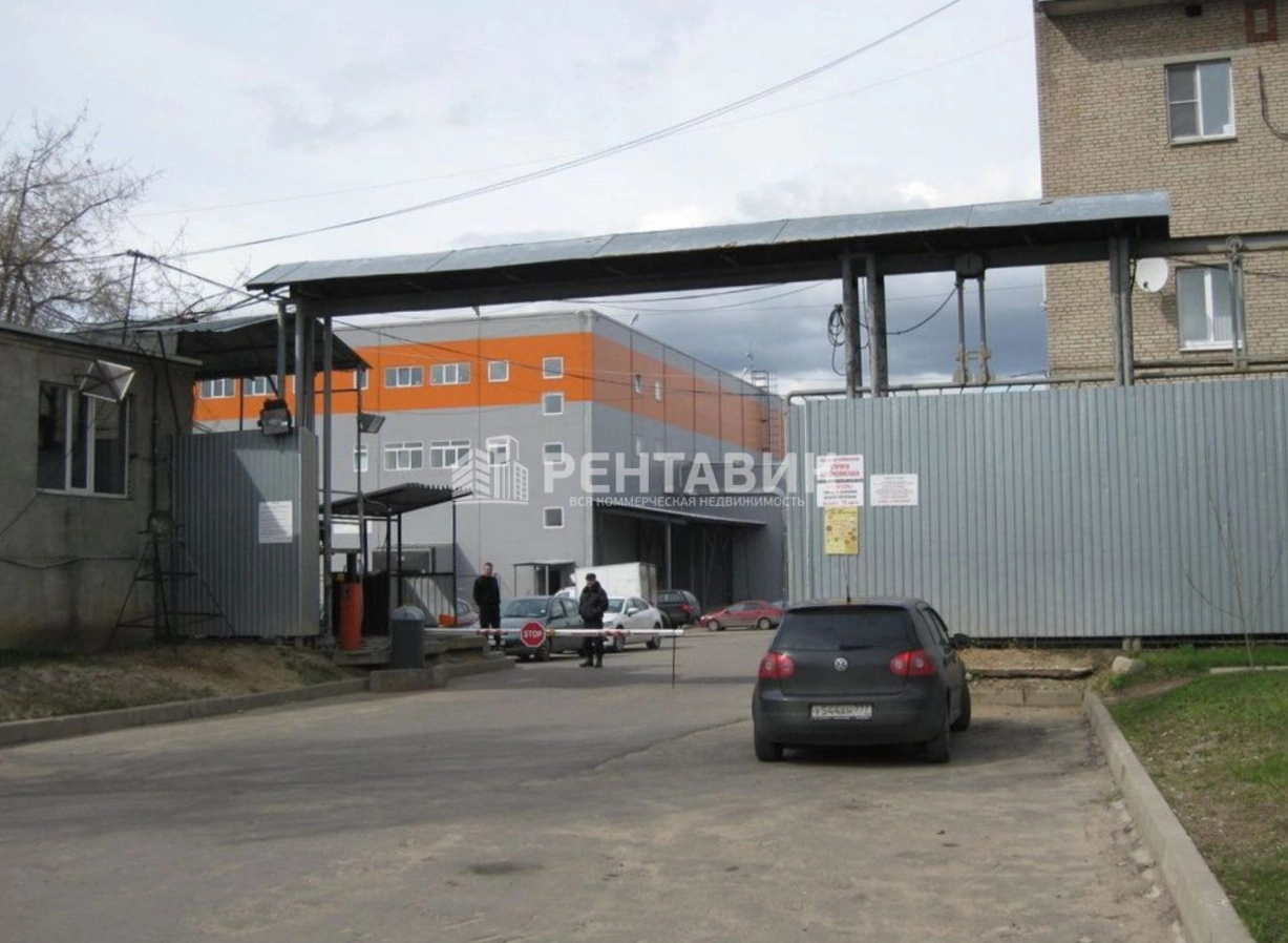 фасад дома, здание по адресу Московская обл, г Раменское, пгт Родники, ул Трудовая, д 10