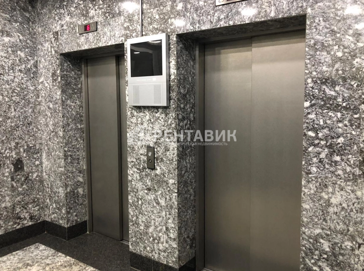 фасад дома, здание по адресу г Москва, 1-й Голутвинский пер, д 1