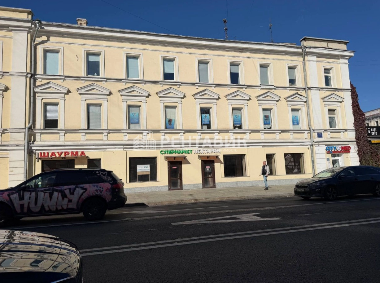 фасад дома, здание по адресу г Москва, ул Старая Басманная, д 7 стр 1