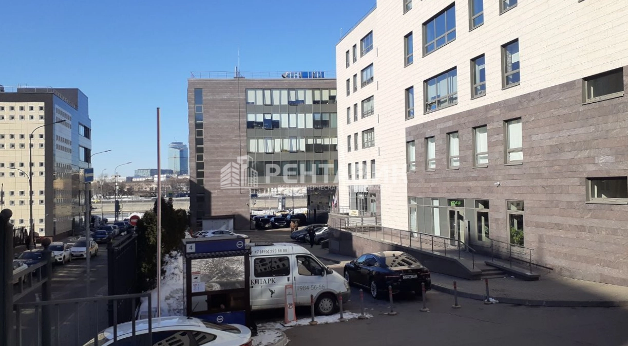 фасад дома, здание по адресу г Москва, Саввинская наб, д 23 стр 1