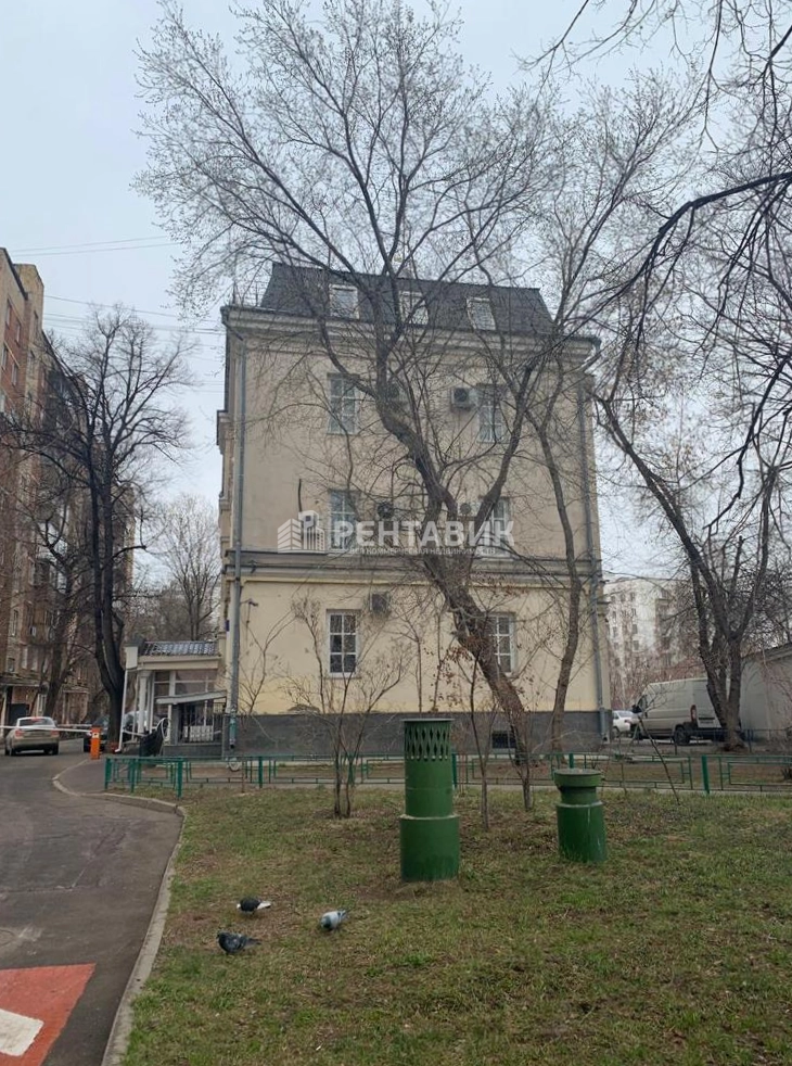 фасад дома, здание по адресу г Москва, ул Малая Грузинская, д 10 стр 1