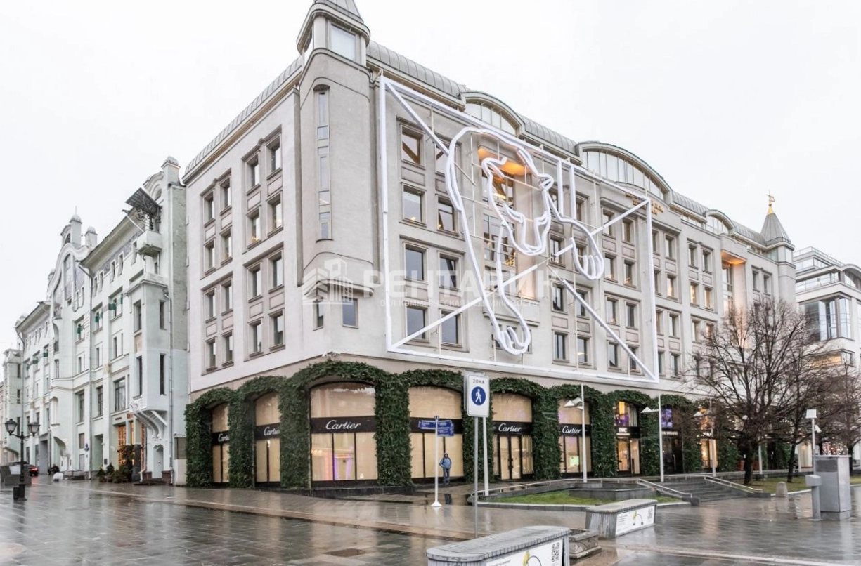 фасад дома, здание по адресу г Москва, ул Петровка, д 5